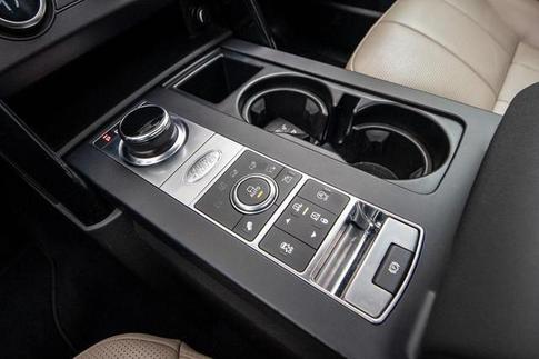LAND ROVER LR DISCOVERY TD6 SE 7