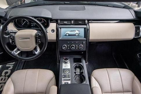 LAND ROVER LR DISCOVERY TD6 SE 7