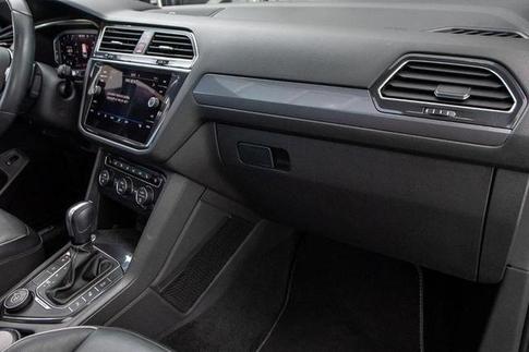 VOLKSWAGEN TIGUAN ALLSPACE RL
