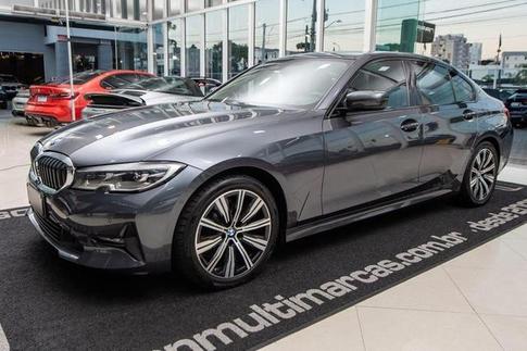 BMW 320I