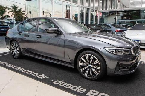 BMW 320I