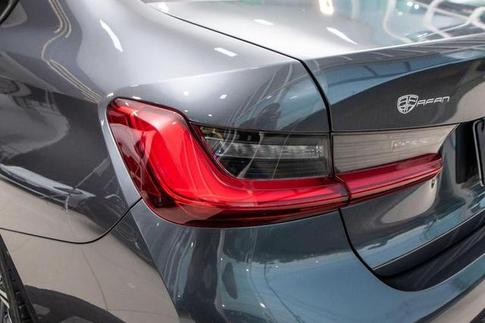 BMW 320I