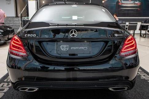 MERCEDES-BENZ C300