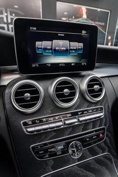 MERCEDES-BENZ C300