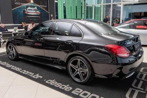 MERCEDES-BENZ C300