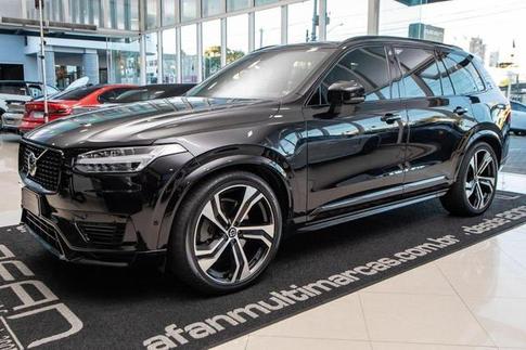 VOLVO XC90 T8 R-DESIGN