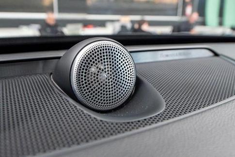 VOLVO XC90 T8 R-DESIGN