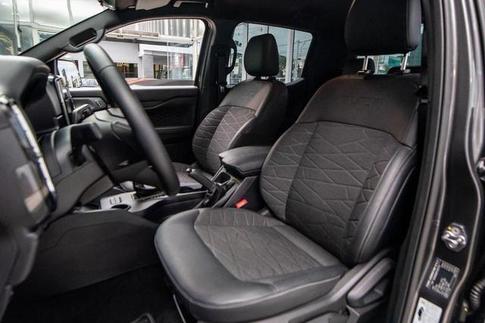 FORD RANGER BLKC D2D2A