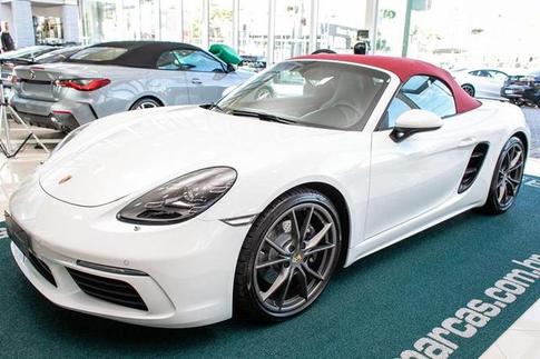 PORSCHE BOXSTER