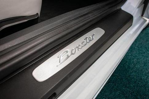 PORSCHE BOXSTER
