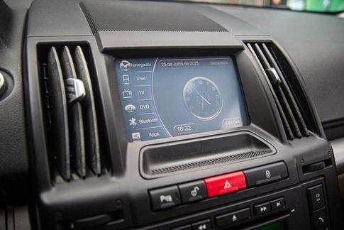 LAND ROVER LR FREELANDER 2 SE I6