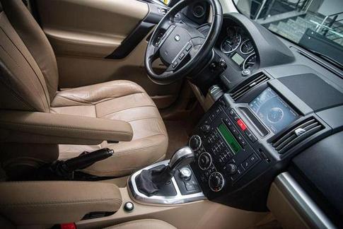 LAND ROVER LR FREELANDER 2 SE I6