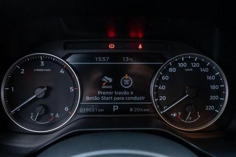 MITSUBISHI TRITON HPE 2.4 4x4 TB DIESEL AUT