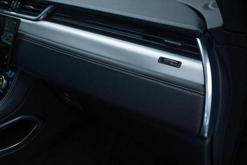 JAGUAR FPACE PHEV RDYN SE