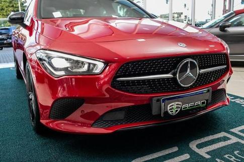 MERCEDES-BENZ CLA250