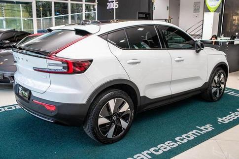 VOLVO C40 6 PLUS