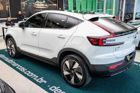 VOLVO C40 6 PLUS