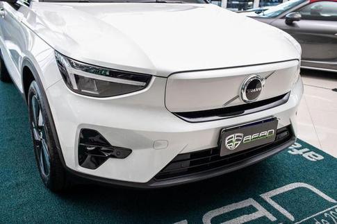 VOLVO C40 6 PLUS