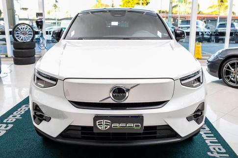 VOLVO C40 6 PLUS
