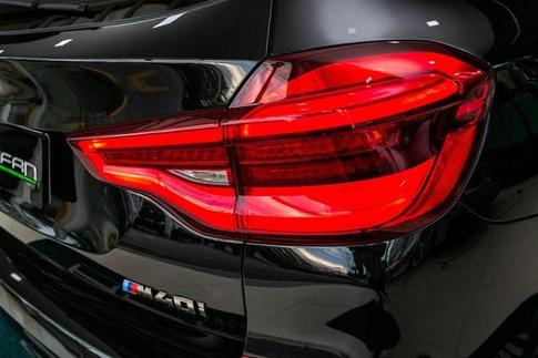 BMW X3 M40I