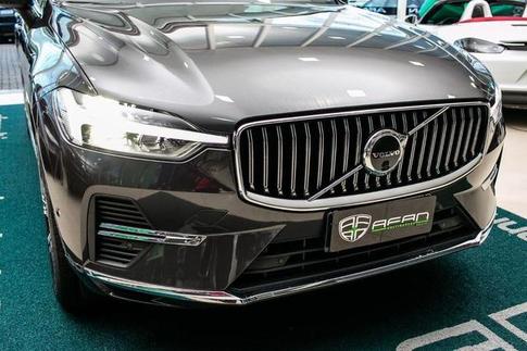 VOLVO XC60 T8 INSCRIPT