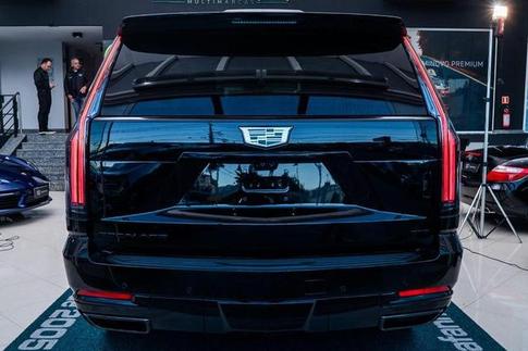 CADILLAC ESCALADE ESV 4WD SPORT PLATINUM