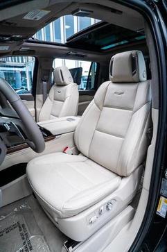 CADILLAC ESCALADE ESV 4WD SPORT PLATINUM