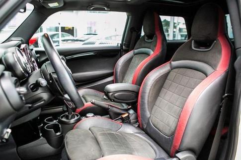 MINI HATCH JCW 3P