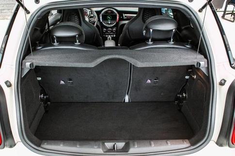 MINI HATCH JCW 3P