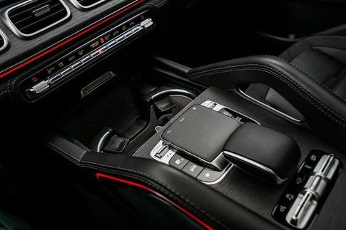 MERCEDES-BENZ AMG GLE53 4M