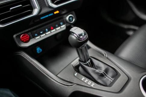 FORD MUSTANG NEW GT V8