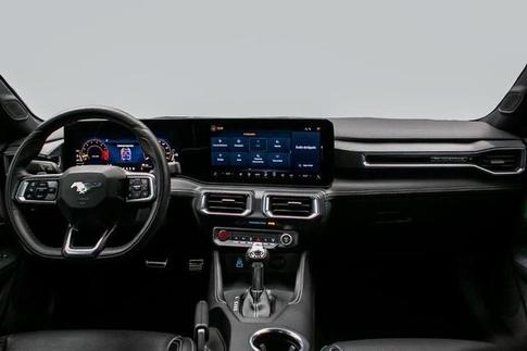 FORD MUSTANG NEW GT V8