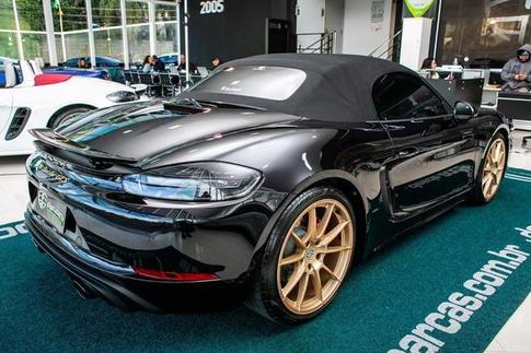 PORSCHE BOXSTER GTS4.0