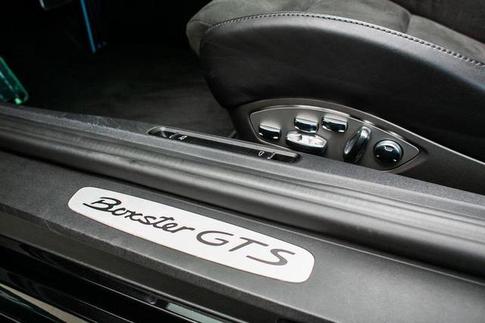 PORSCHE BOXSTER GTS4.0