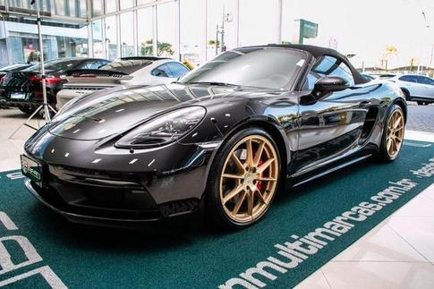 PORSCHE BOXSTER GTS4.0