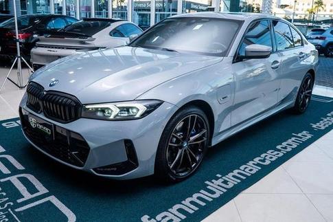 BMW 330E