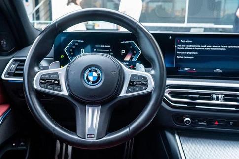 BMW 330E