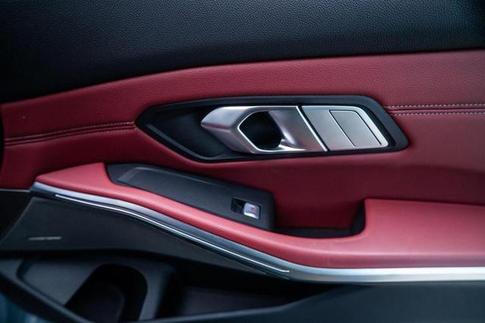 BMW 330E