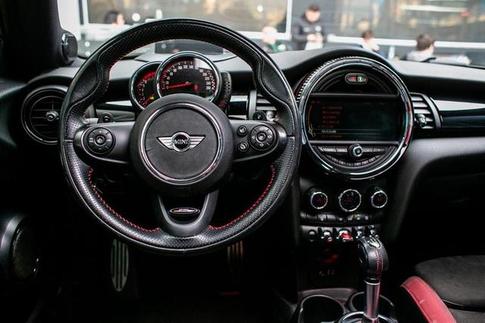 MINI HATCH JCW 3P
