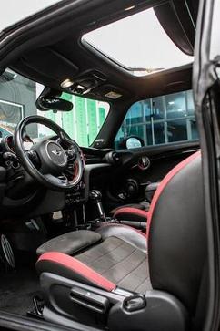 MINI HATCH JCW 3P