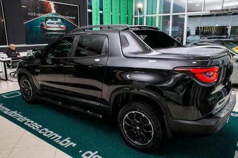 FIAT TORO ULTRA AT9 4X4