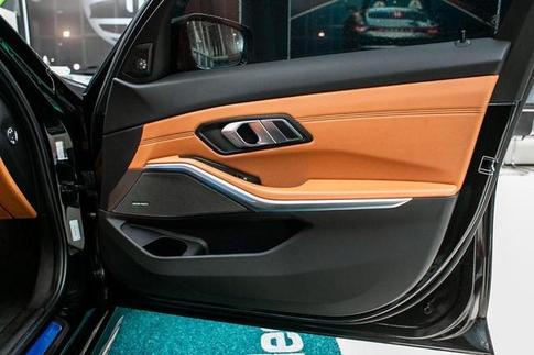 BMW 330E