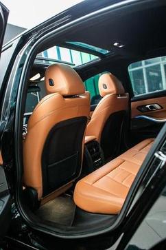 BMW 330E