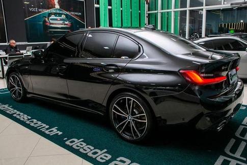BMW 330E