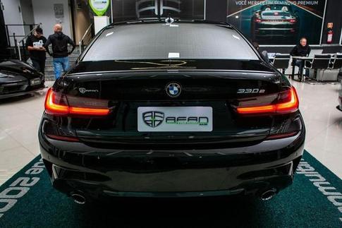 BMW 330E