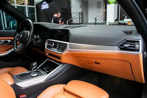 BMW 330E