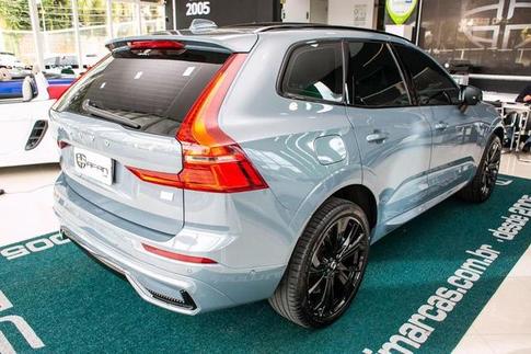 VOLVO XC60 T8 ULT DARK