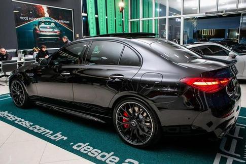 MERCEDES-BENZ C-63 AMG S E PERFORMANCE (H�BRIDO)