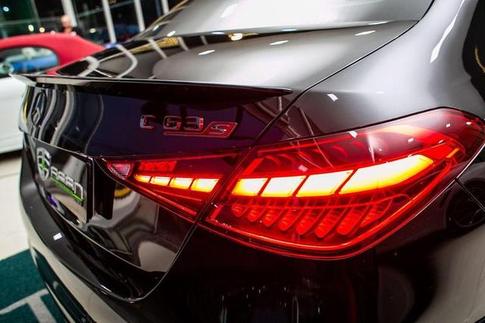 MERCEDES-BENZ C-63 AMG S E PERFORMANCE (H�BRIDO)