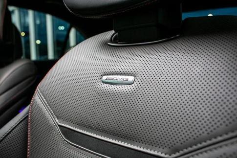 MERCEDES-BENZ C-63 AMG S E PERFORMANCE (H�BRIDO)